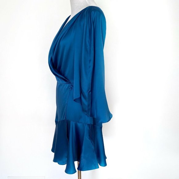 NEW Free People Strike a Pose Silk Mini Dress Sz 4 - Picture 10 of 11